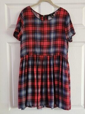 Plaid Short-Sleeve Dress - Red and Blue Plaid